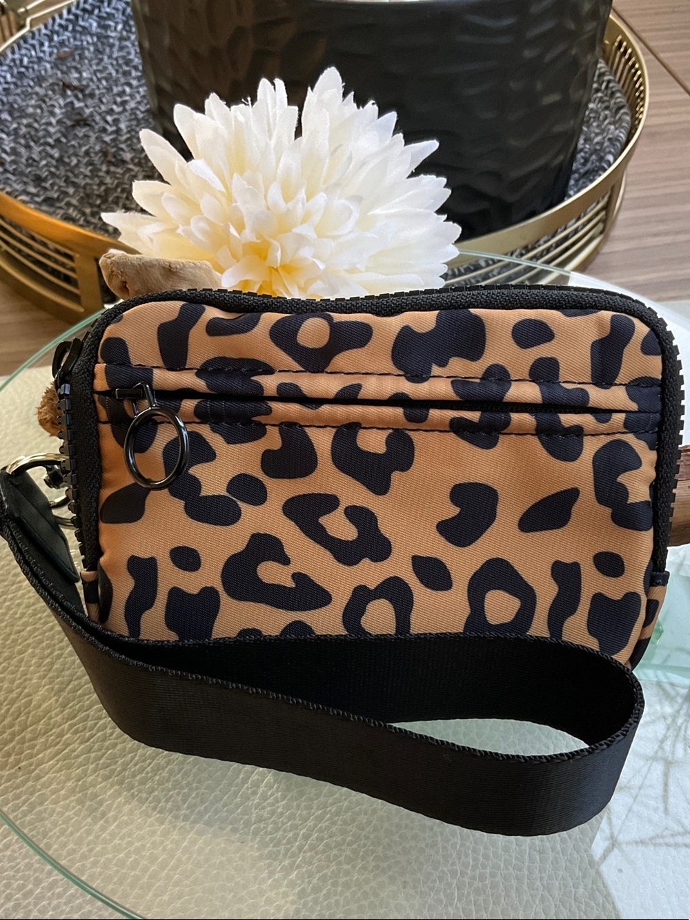 Leopard Print Wristlet Bag - Tan/Black